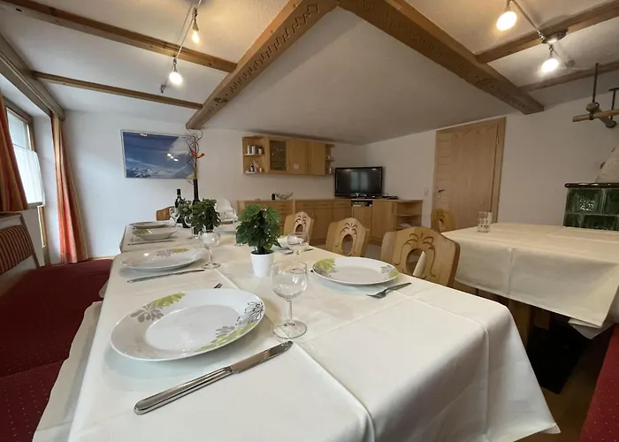 Casa de Férias Zentral By Interhome Schnann