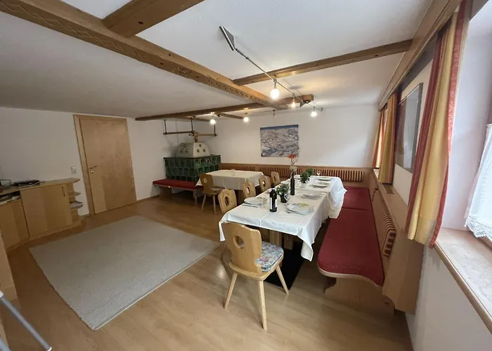 Zentral By Interhome Casa de Férias