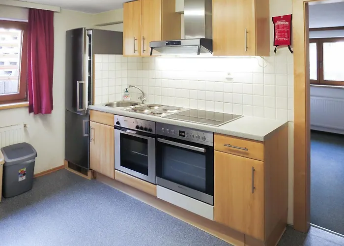 Zentral By Interhome *